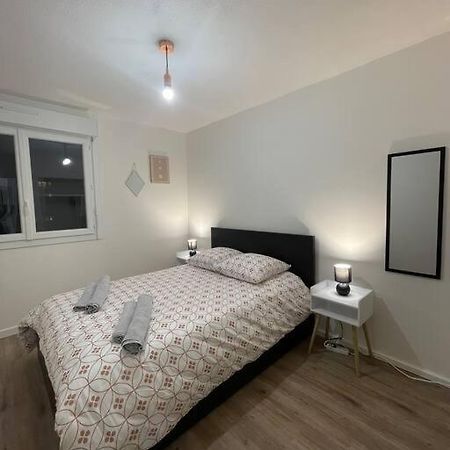 Appartement Cosy A Cenon, Proche Transports Bagian luar foto