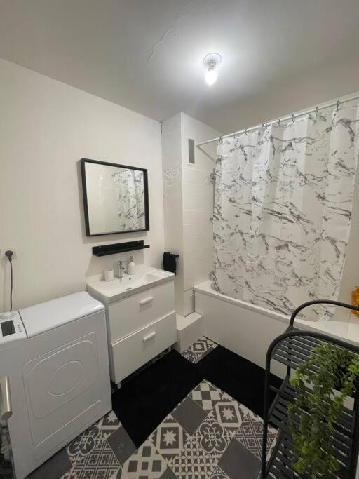 Appartement Cosy A Cenon, Proche Transports Bagian luar foto