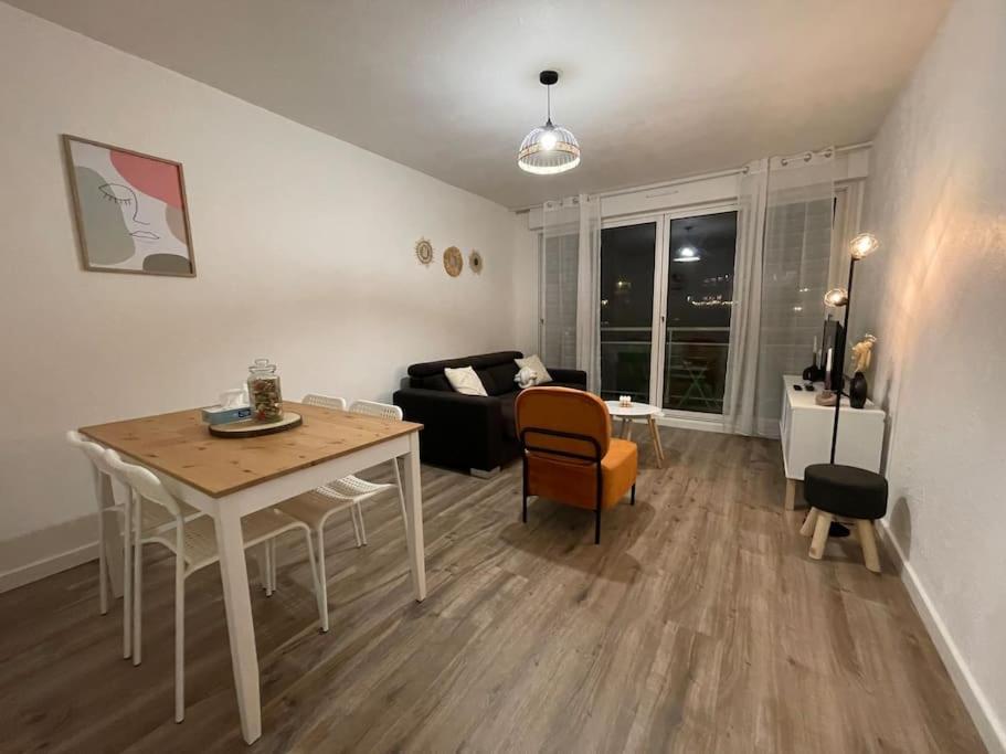 Appartement Cosy A Cenon, Proche Transports Bagian luar foto